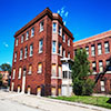 Victorian apartment building on South Wells Street